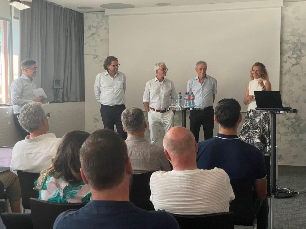 Kick-off DAC