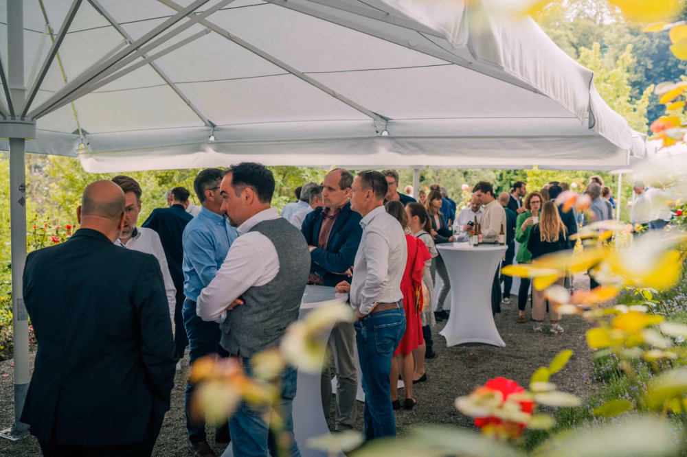 Photo de la fête d'été de Swissrail dans le jardin